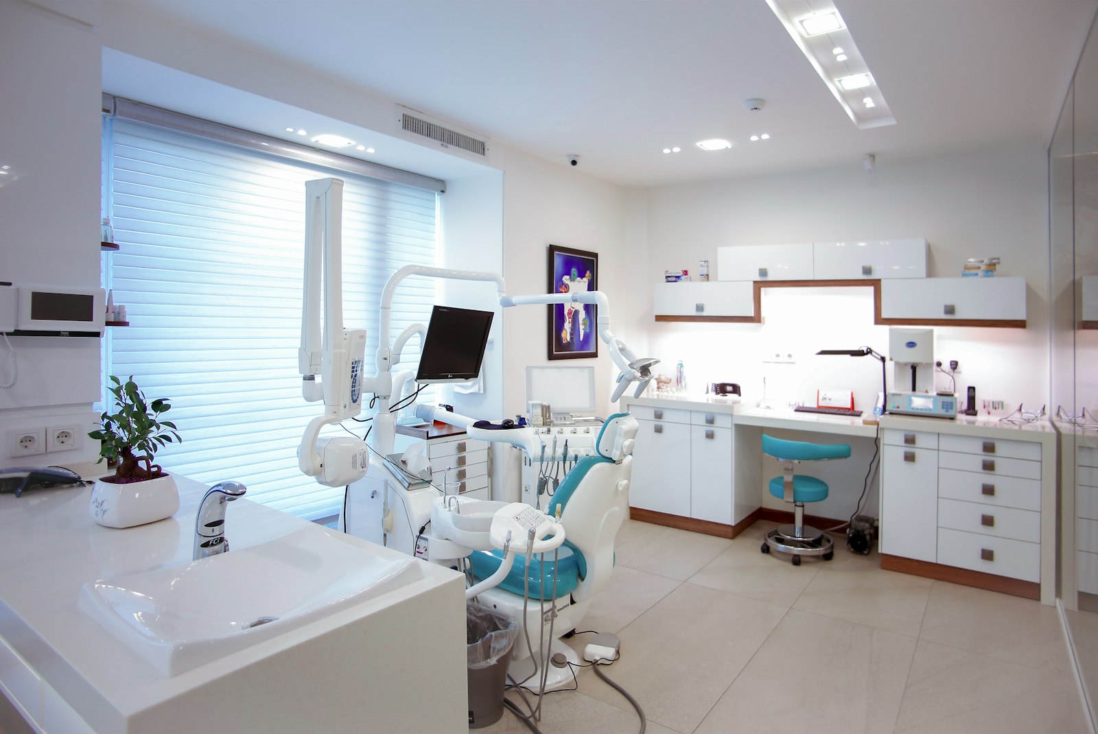 Ruang perawatan klinik gigi